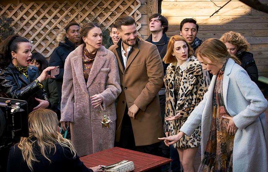 Younger Season 6 Episode 2 recap "Flush with Love" - Pictured from Left to Right: Debi Mazar as Maggie,  Sutton Foster as Liza Miller, Nico Tortorella as Josh, Molly Bernard as Lauren Heller and Phoebe Dynevor as Clare - Photo Credit: TV Land