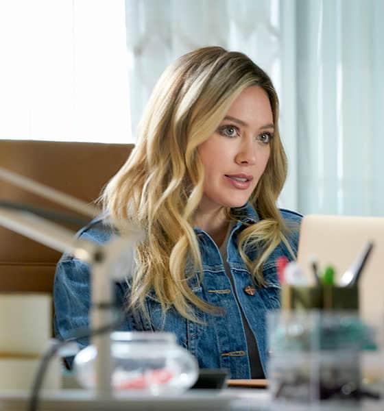 Younger Season 6 Episode 9 "Millennial's Next Top Model" - Pictured: Hilary Duff as Kelsey Peters - Photo Credit: TV Land