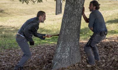 Rick Grimes Vs. Negan on The Walking Dead Season 8 Finale "Wrath" - Pictured from left to right: Jeffrey Dean Morgan and Andrew Lincoln - Photo Credit: Gene Page / AMC