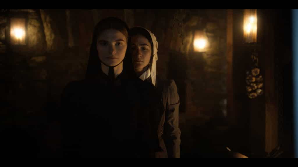 Stefanie Scott as Mary & Isabelle Fuhrman as Eleanor in 'The Last Thing Mary Saw'