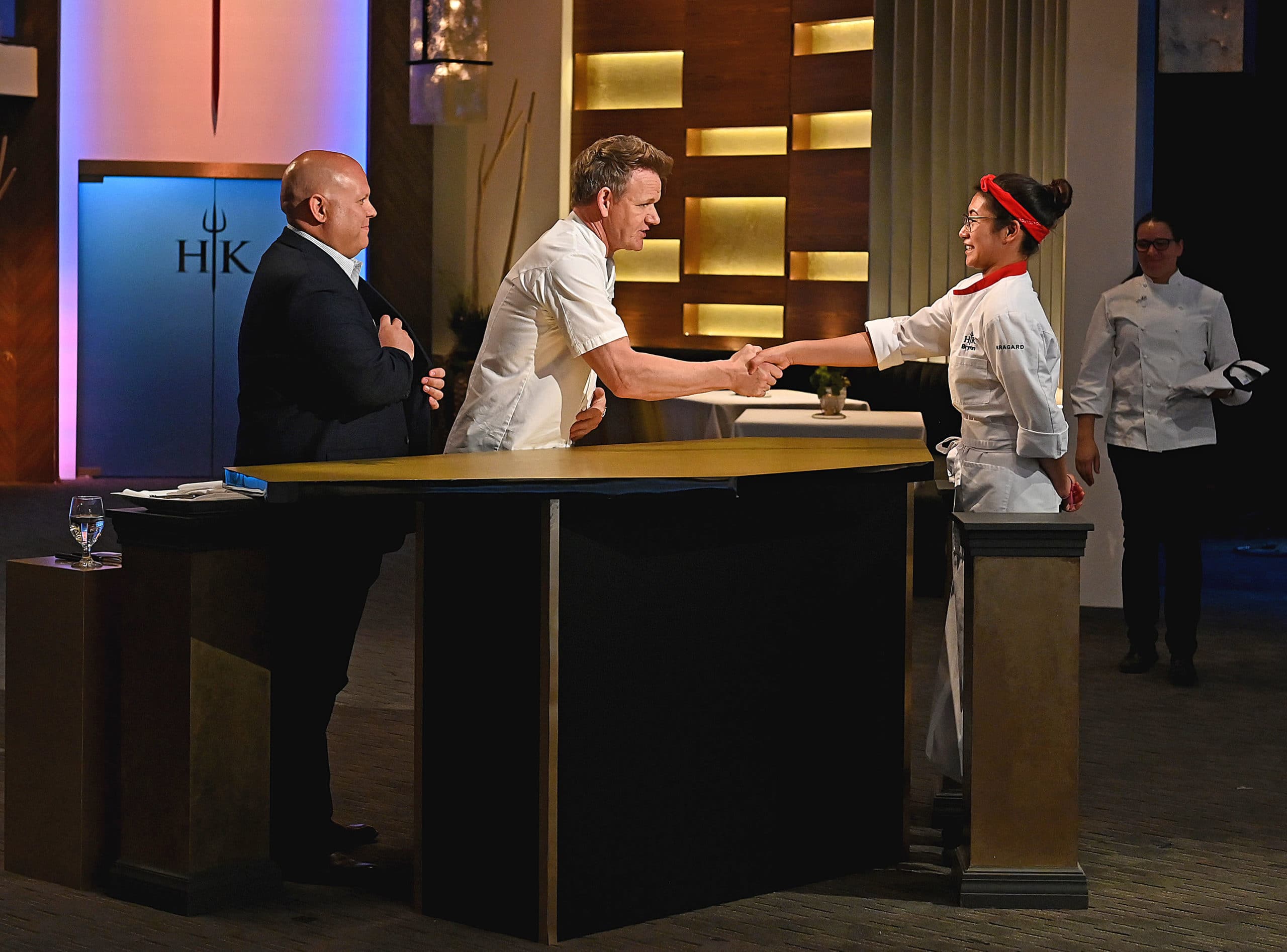 HELL'S KITCHEN: L-R: Guest judge and chef/host Gordon Ramsay with contestant Brynn in the “All Hell Breaks Loose” episode airing Monday, Aug. 30 (8:00-9:01 PM ET/PT) on FOX. CR: Scott Kirkland / FOX. © 2021 FOX MEDIA LLC.