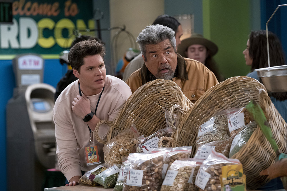 LOPEZ VS LOPEZ -- "Lopez vs Cheating" Episode 116 -- Pictured: (l-r) Matt Shively as Quinten, George Lopez as George -- (Photo by: Nicole Weingart/NBC)