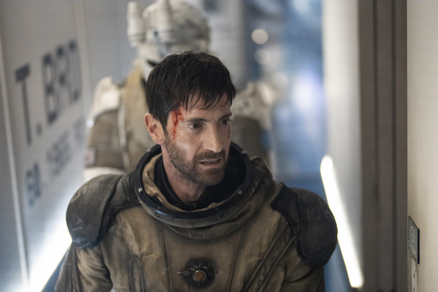 Iddo Goldberg- Snowpiercer (Season 4, Episode 2). Photo Credit: David Bukach/AMC