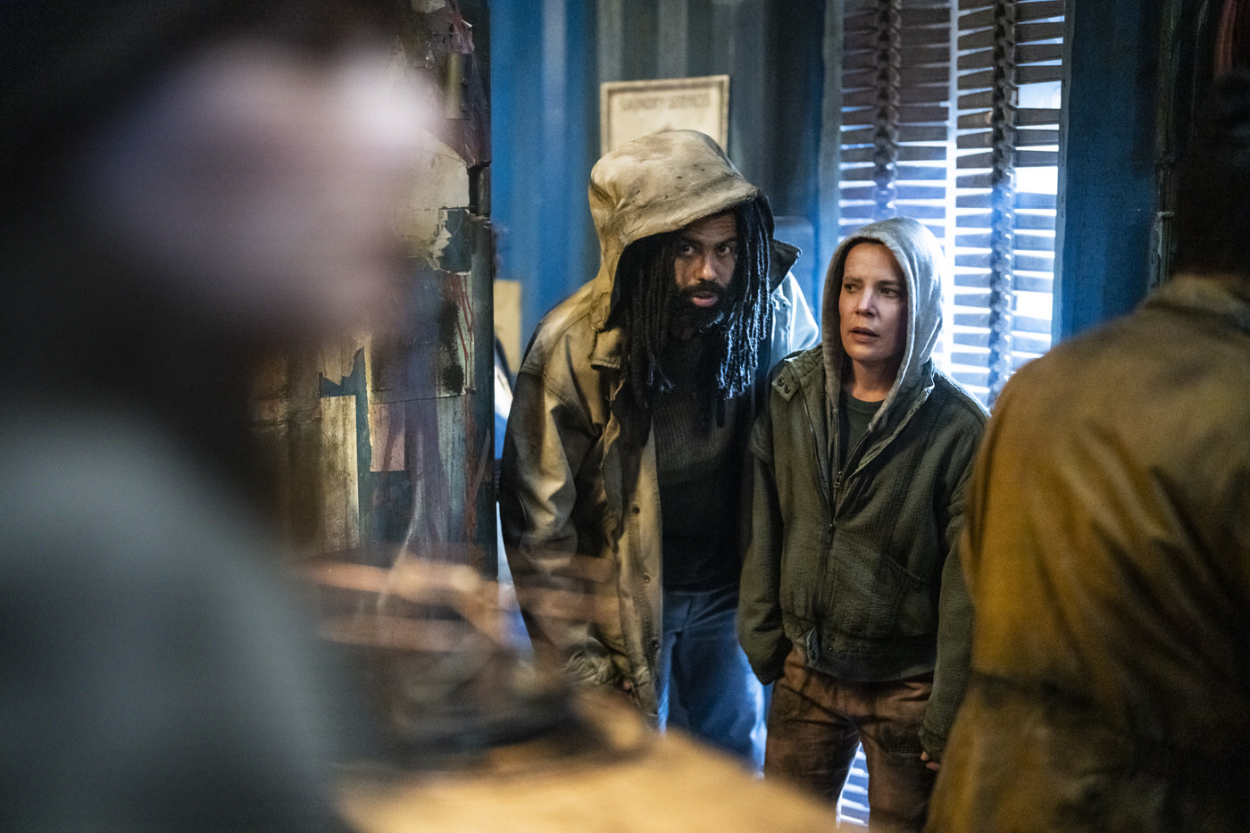 Daveed Diggs, Katie McGuinness - Snowpiercer (Season 4, Episode 3). Photo Credit: David Bukach/AMC