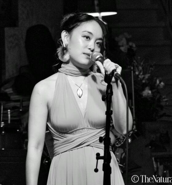 Singer Rina Maejima performing at pinkFROG cafe in Brooklyn, NYC. Photo Credit: © 2025 Nir Regev / TheNaturalAristocrat.com